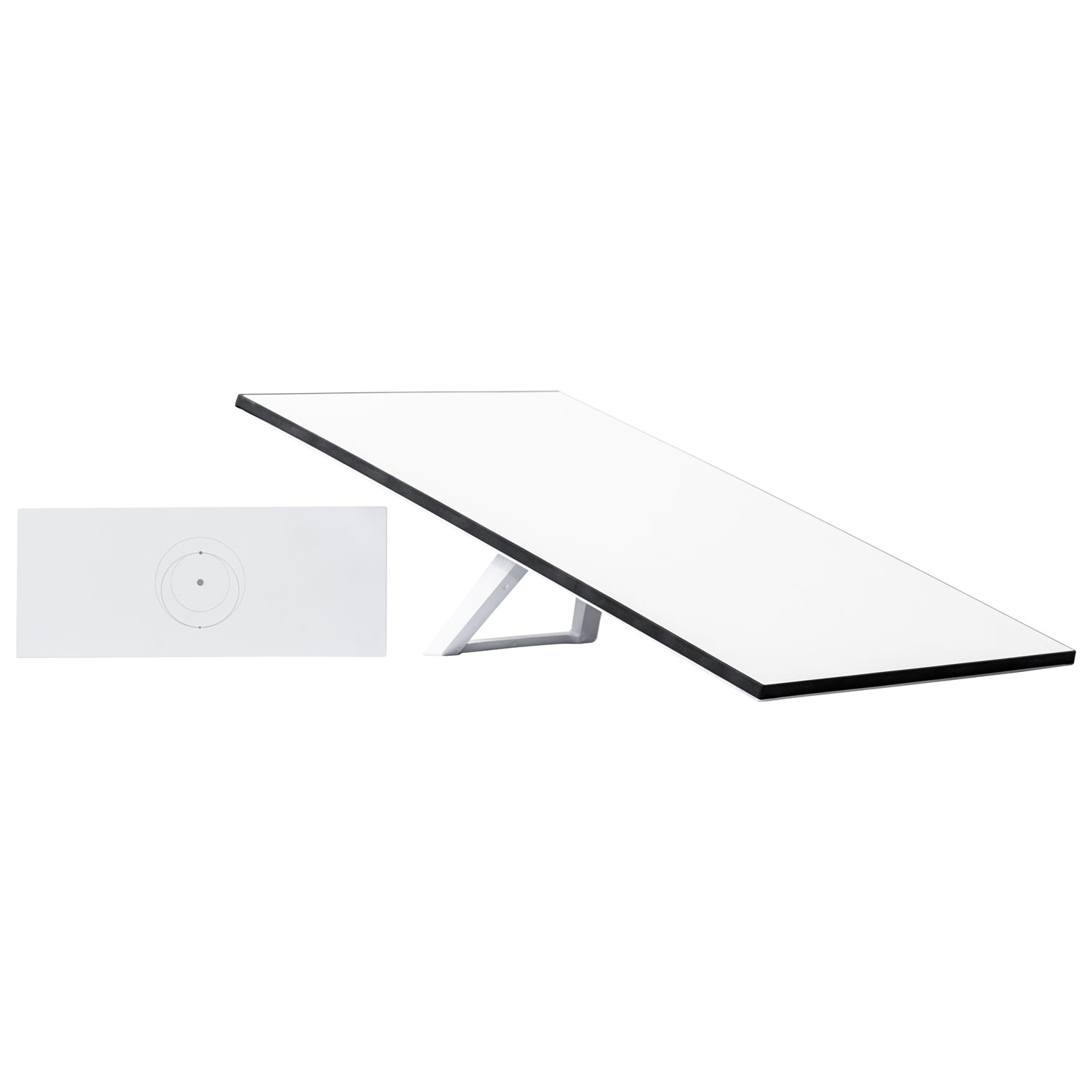 Photo officielle du kit Starlink Standard 4 - antenne V4 carrée avec routeur Gen 3 Mini